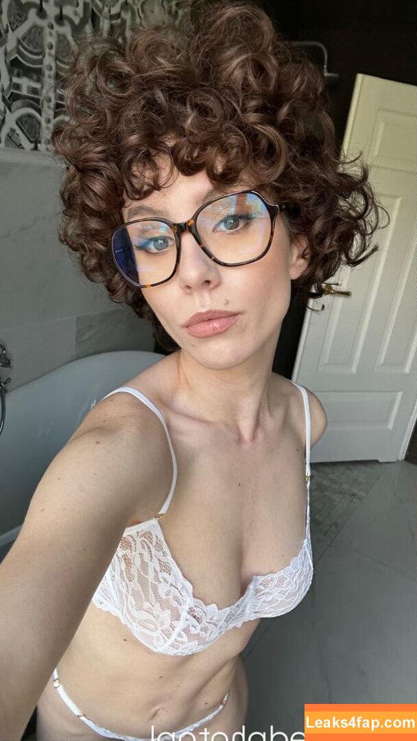 curlywiktoria / curlyvictoria / curlyyycue / wiktoria moldawiak leaked photo photo #0678