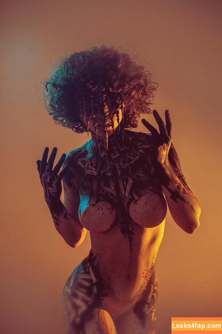 curlywiktoria / curlyvictoria / curlyyycue / wiktoria moldawiak leaked photo photo #0801