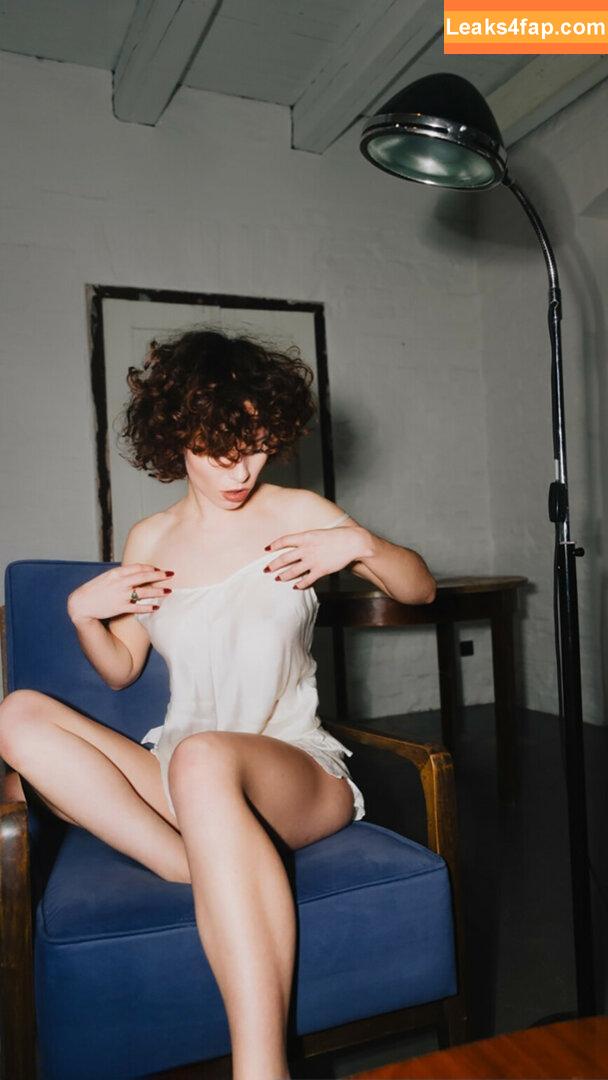 curlywiktoria / curlyvictoria / curlyyycue / wiktoria moldawiak leaked photo photo #0837