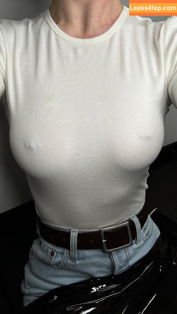 curlywiktoria / curlyvictoria / curlyyycue / wiktoria moldawiak leaked photo photo #0996