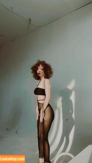 curlywiktoria фото #0331