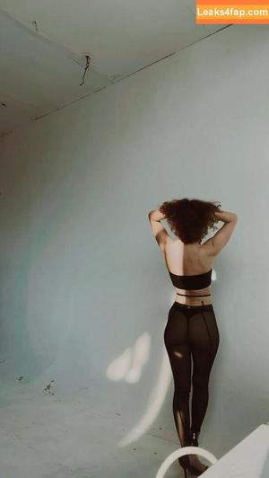 curlywiktoria фото #0334