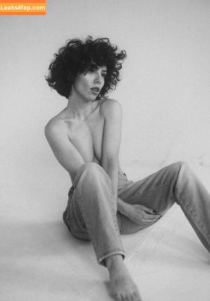 curlywiktoria photo #0701