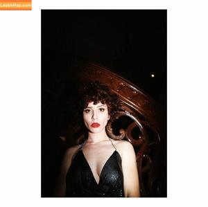 curlywiktoria photo #0752