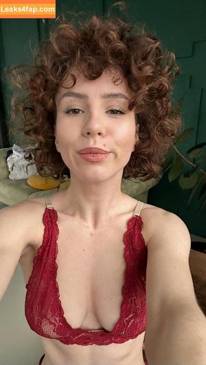 curlywiktoria photo #0874