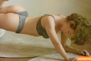 curlywiktoria photo #0938