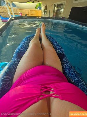 curvymama2020 photo #0196