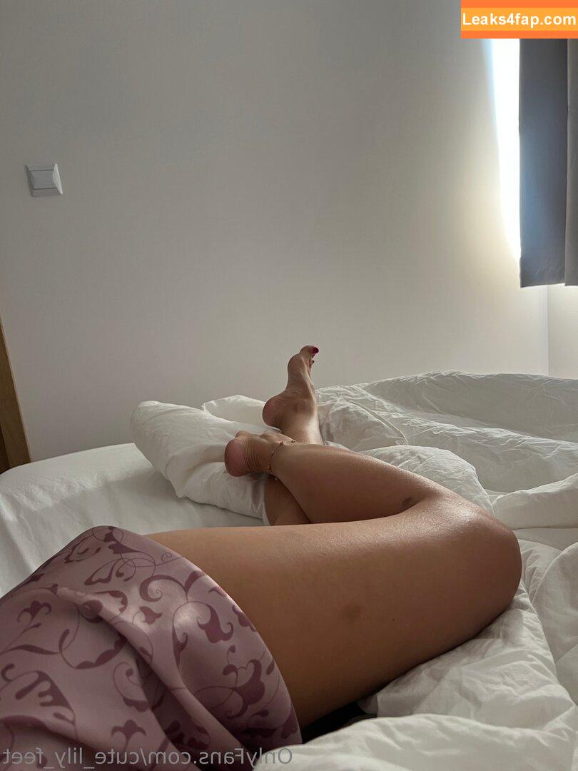 cute_lily_feet /  leaked photo photo #0038