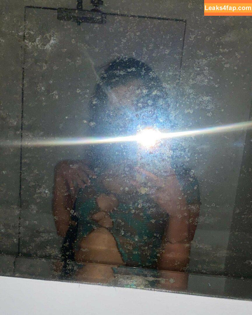 d3mitra / DEMISUTRA / Demitra Sealy leaked photo photo #0008