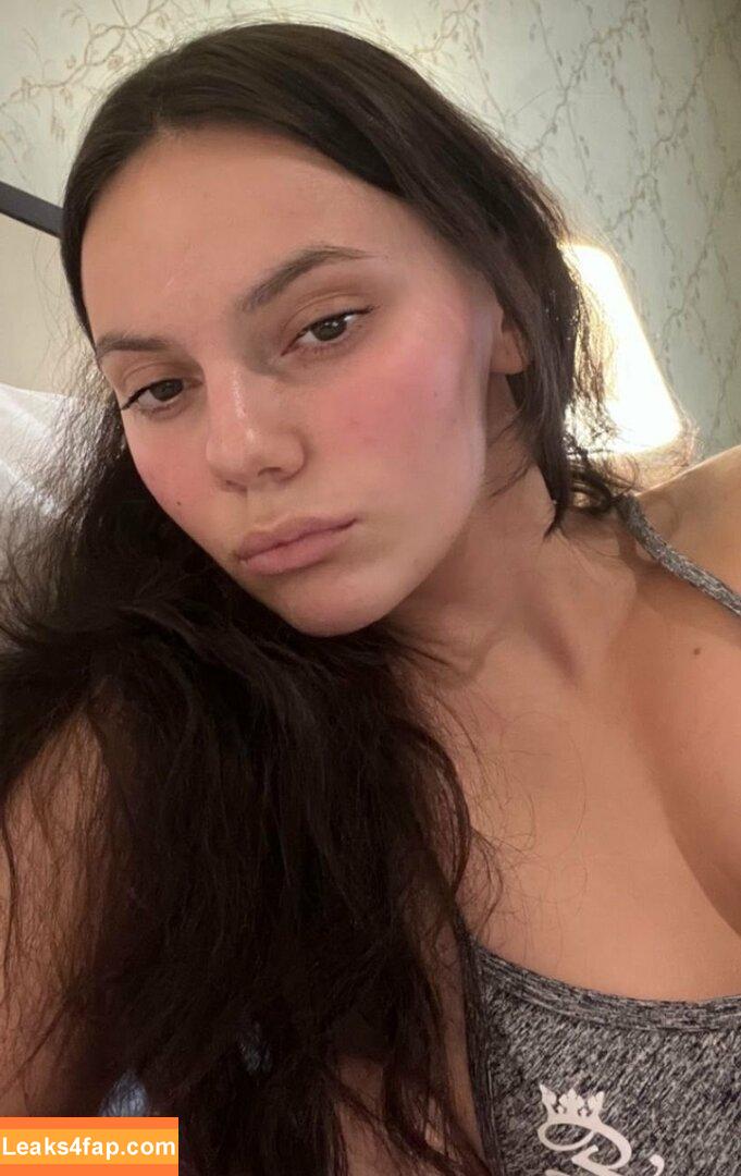 Dafne Keen / dafnekeen / lauradafne93 leaked photo photo #0242