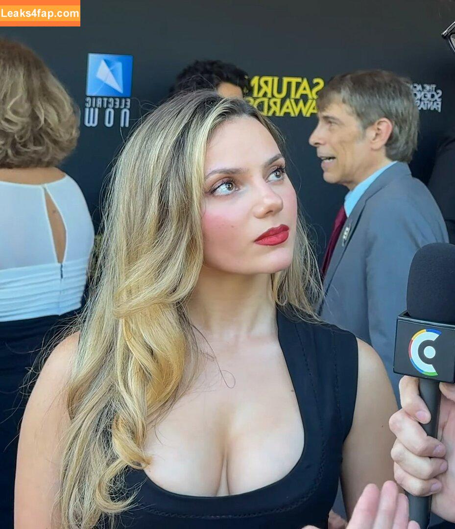 Dafne Keen / dafnekeen / lauradafne93 leaked photo photo #0389