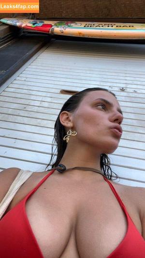 Dafne Keen photo #0001