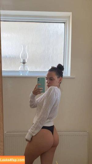 Dafne Keen photo #0036