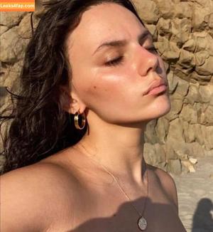 Dafne Keen photo #0140