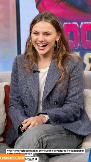Dafne Keen photo #0154