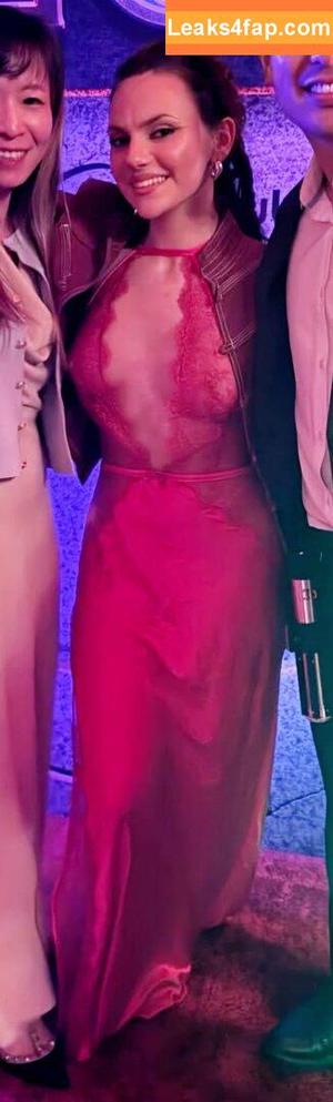 Dafne Keen photo #0282