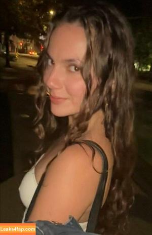 Dafne Keen photo #0323