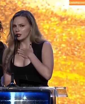 Dafne Keen photo #0336
