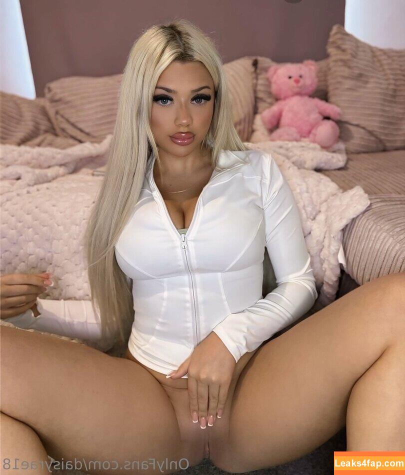 daisyrae18 / daisy.rae.18 leaked photo photo #0024
