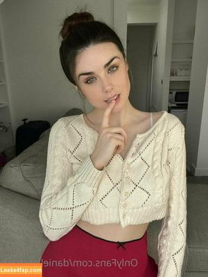 danielleksharp photo #0257