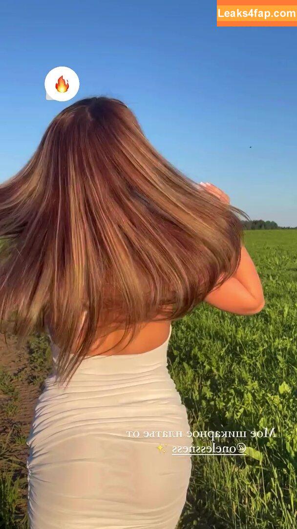 Daria.savinaaa leaked photo photo #0001