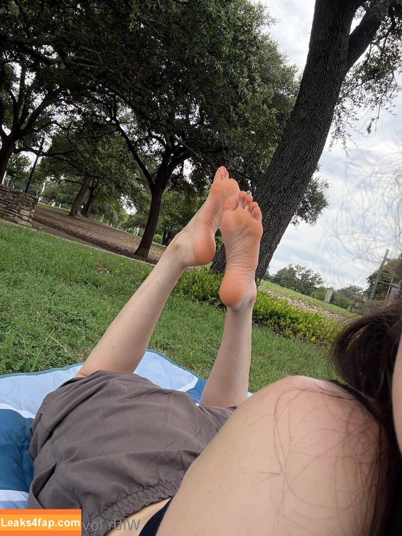 ddslil /  leaked photo photo #0002