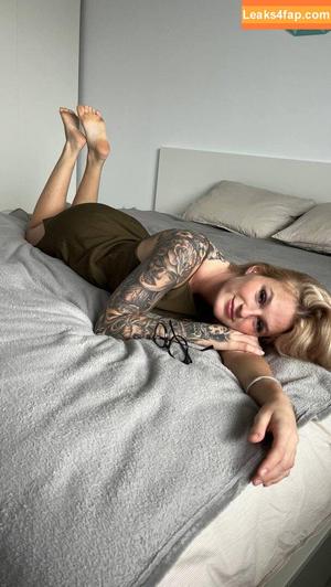 Deborahssecret photo #0022