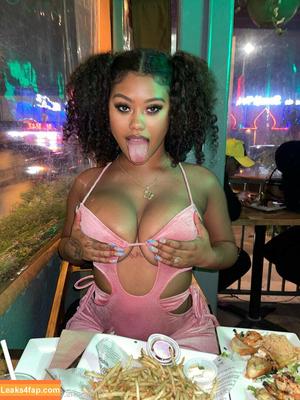Dejarennae photo #0030
