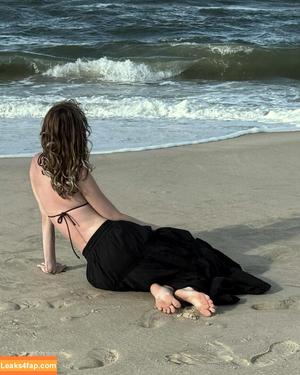 Delilah фото #0275