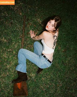 Delilah фото #0289