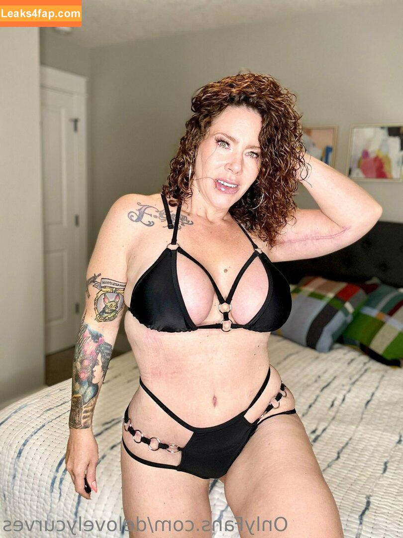 delovelycurves / delovely_curves leaked photo photo #0355