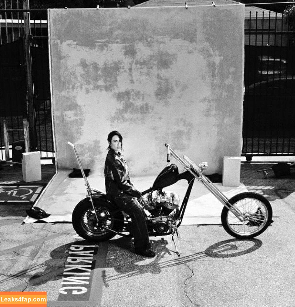 Demi Lovato / ddlovato leaked photo photo #0042