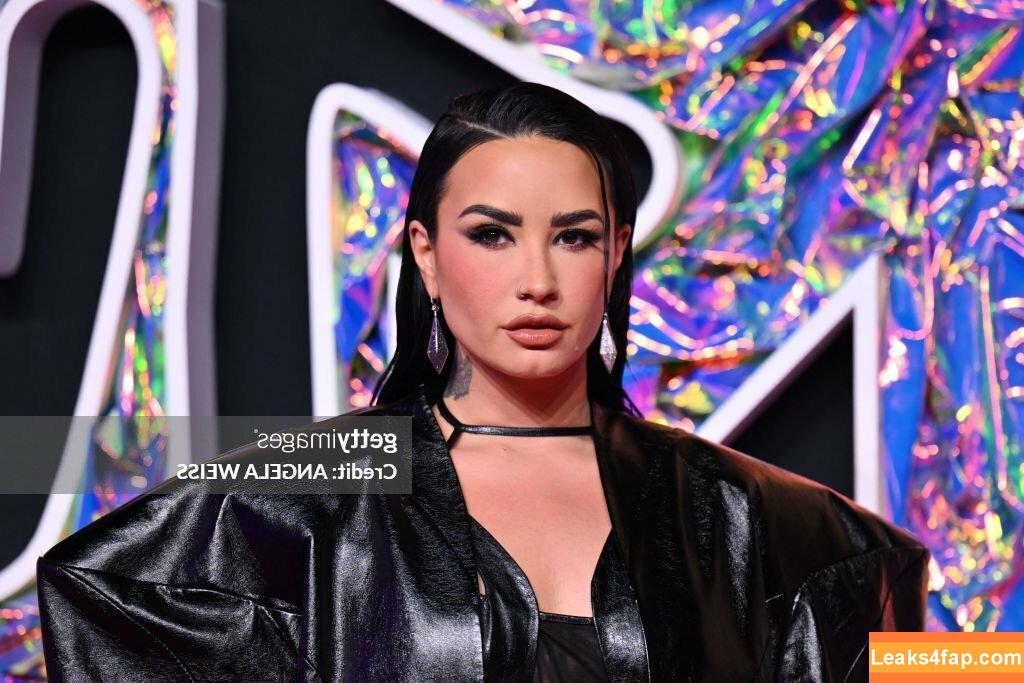 Demi Lovato / ddlovato leaked photo photo #0062