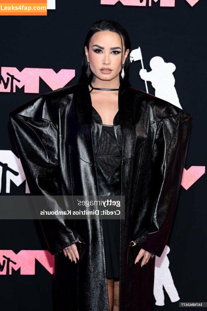 Demi Lovato / ddlovato leaked photo photo #0064