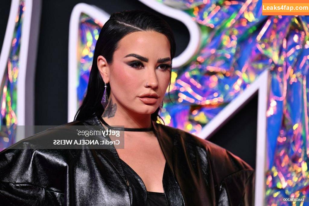 Demi Lovato / ddlovato leaked photo photo #0068