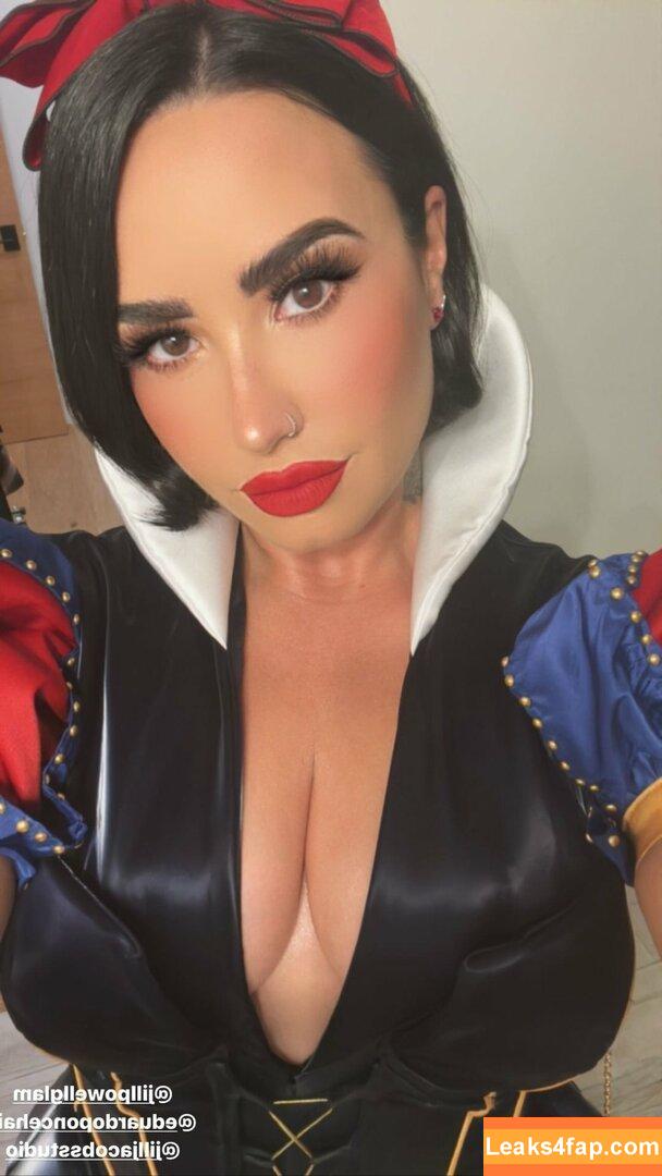 Demi Lovato / ddlovato leaked photo photo #0092