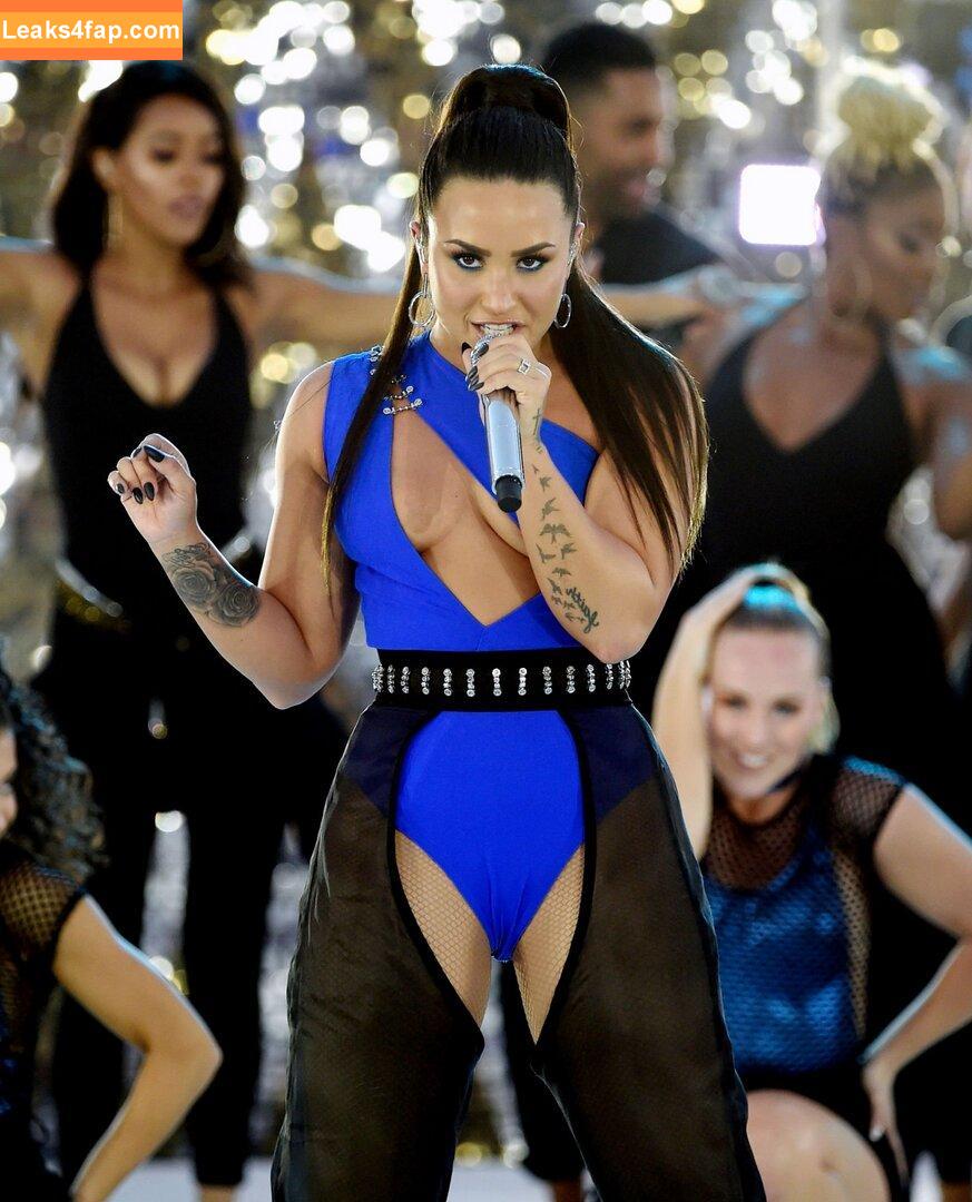 Demi Lovato / ddlovato leaked photo photo #0106