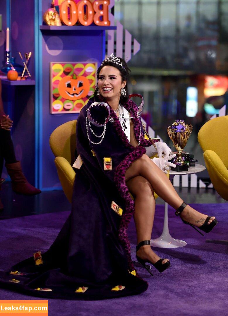 Demi Lovato / ddlovato leaked photo photo #0145