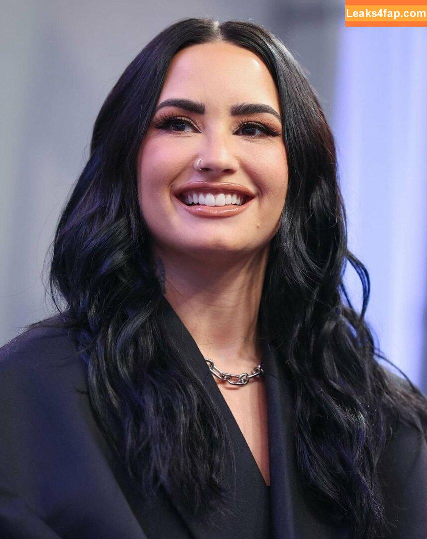 Demi Lovato / ddlovato leaked photo photo #0148