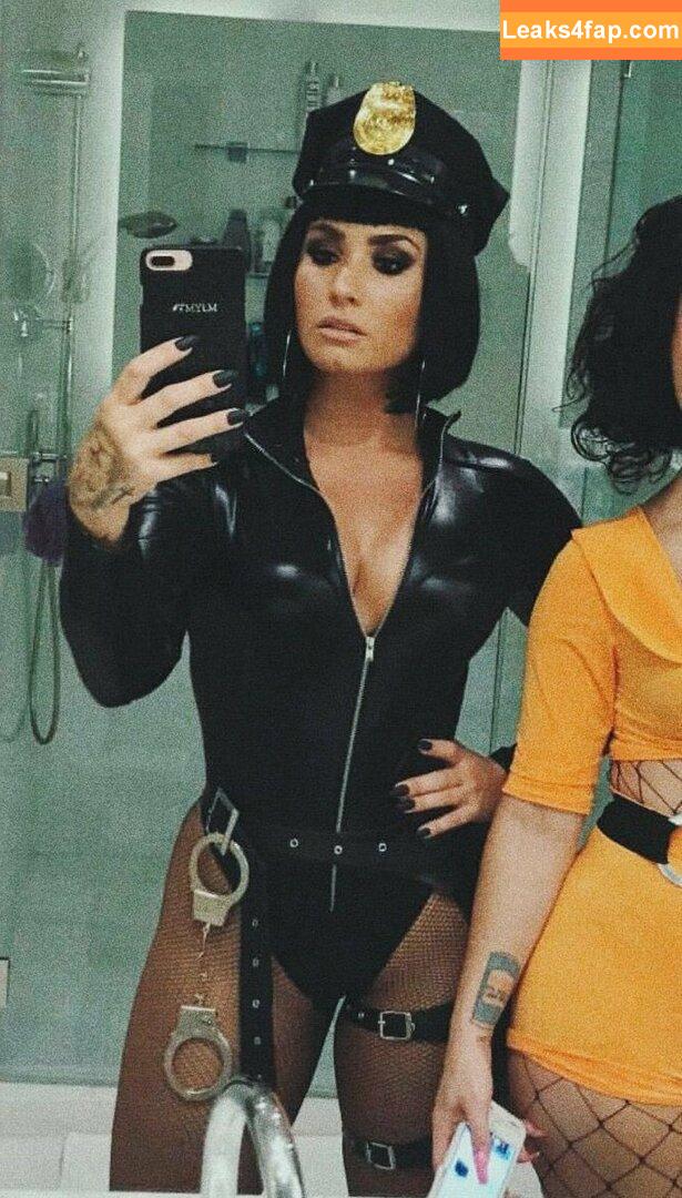 Demi Lovato / ddlovato leaked photo photo #0149
