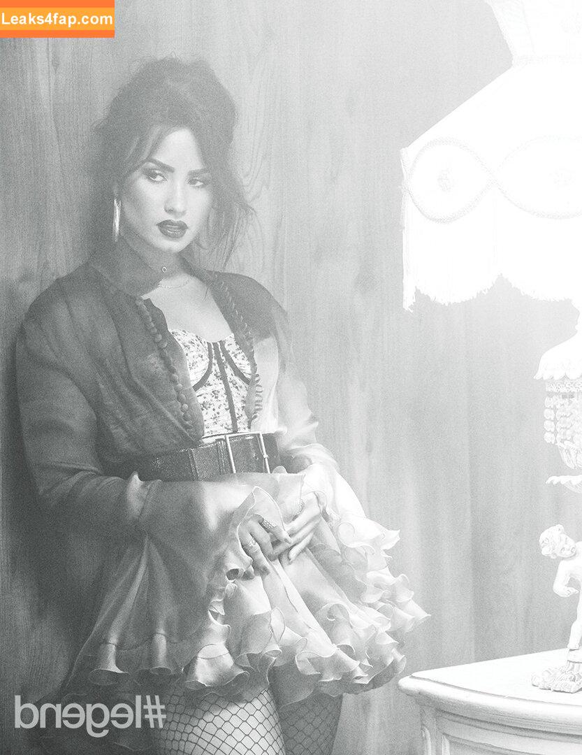 Demi Lovato / ddlovato leaked photo photo #0176
