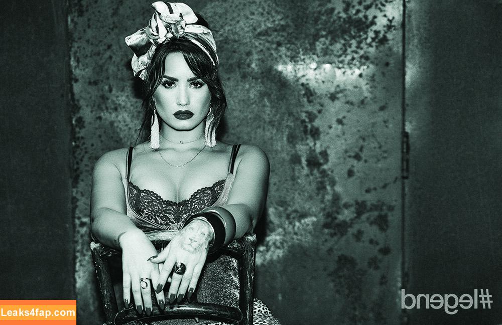 Demi Lovato / ddlovato leaked photo photo #0179