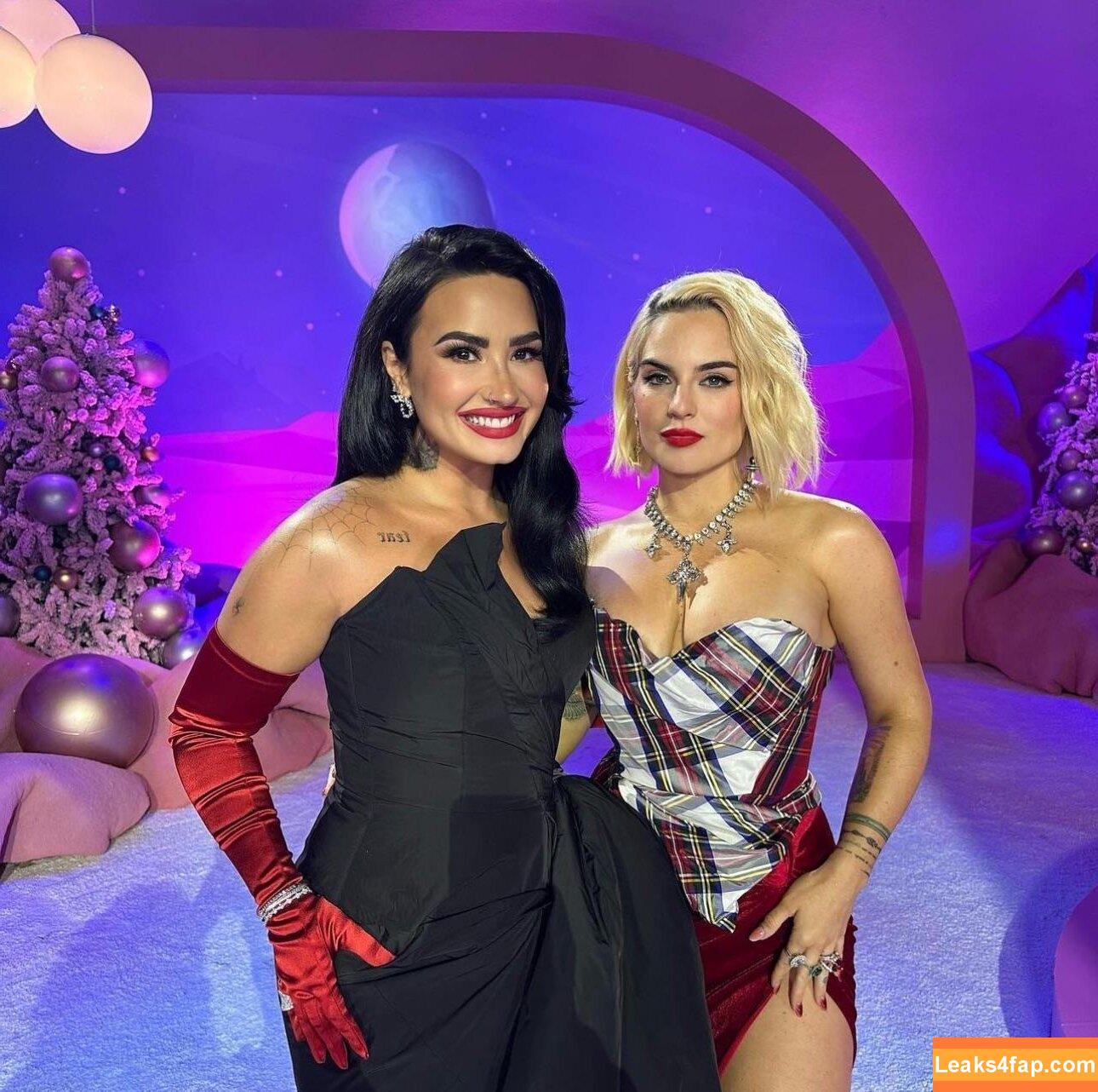 Demi Lovato / ddlovato leaked photo photo #0229