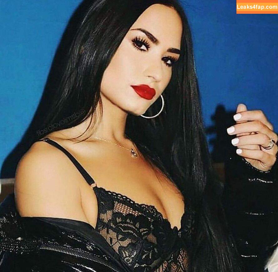 Demi Lovato / ddlovato leaked photo photo #0275