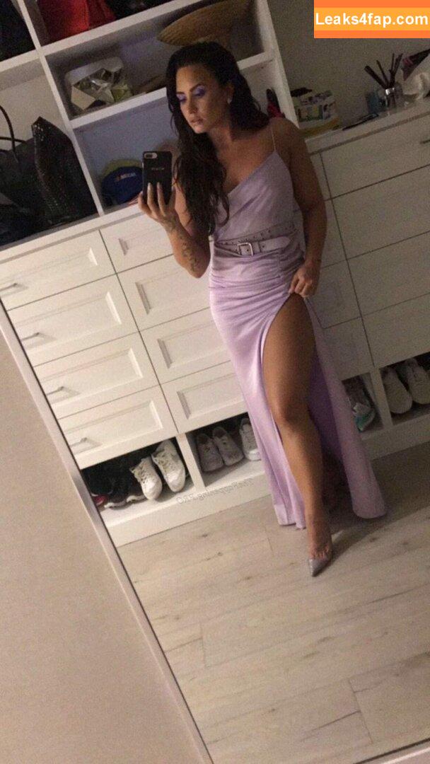 Demi Lovato / ddlovato leaked photo photo #0369