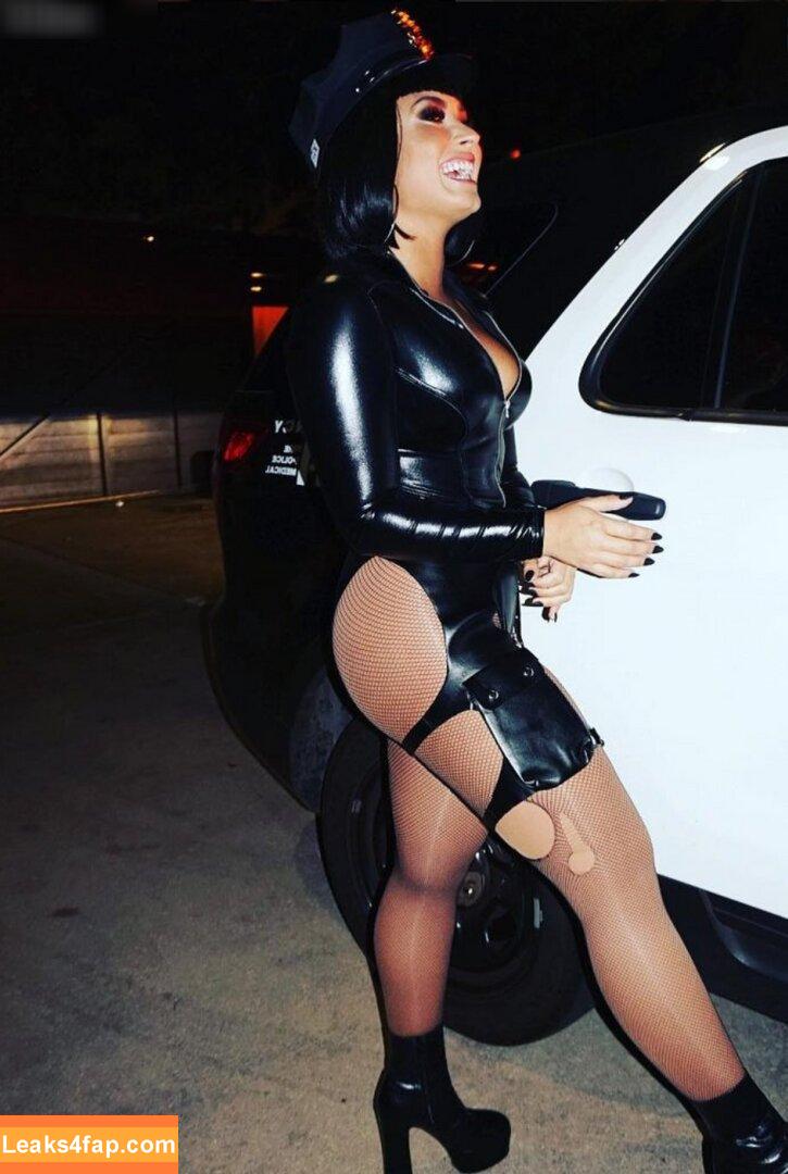 Demi Lovato / ddlovato leaked photo photo #0396