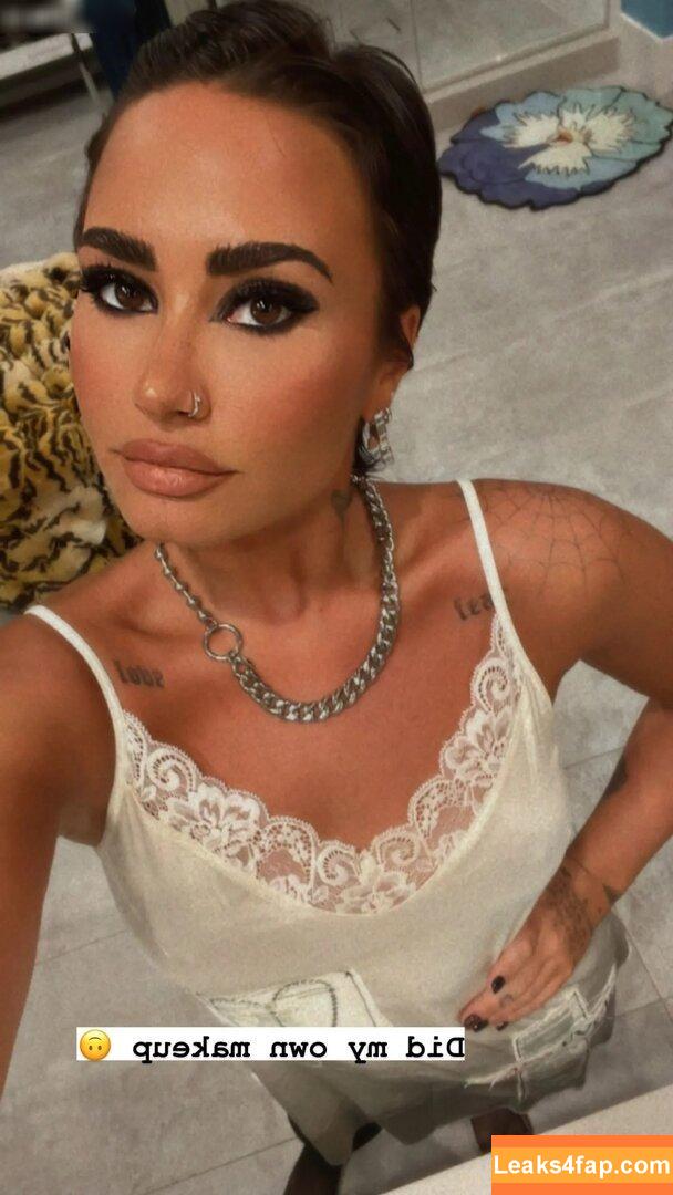 Demi Lovato / ddlovato leaked photo photo #0409