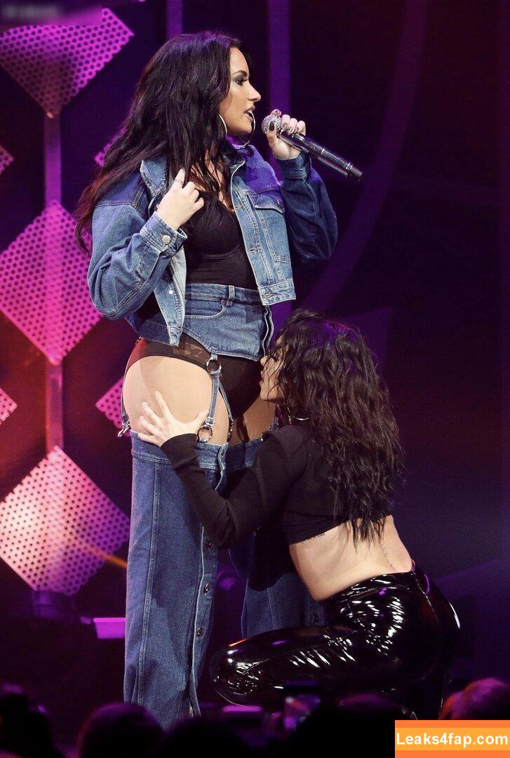 Demi Lovato / ddlovato leaked photo photo #0585