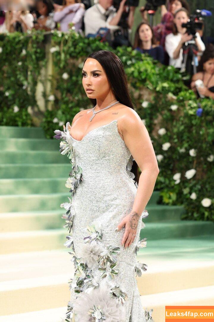 Demi Lovato / ddlovato leaked photo photo #0594