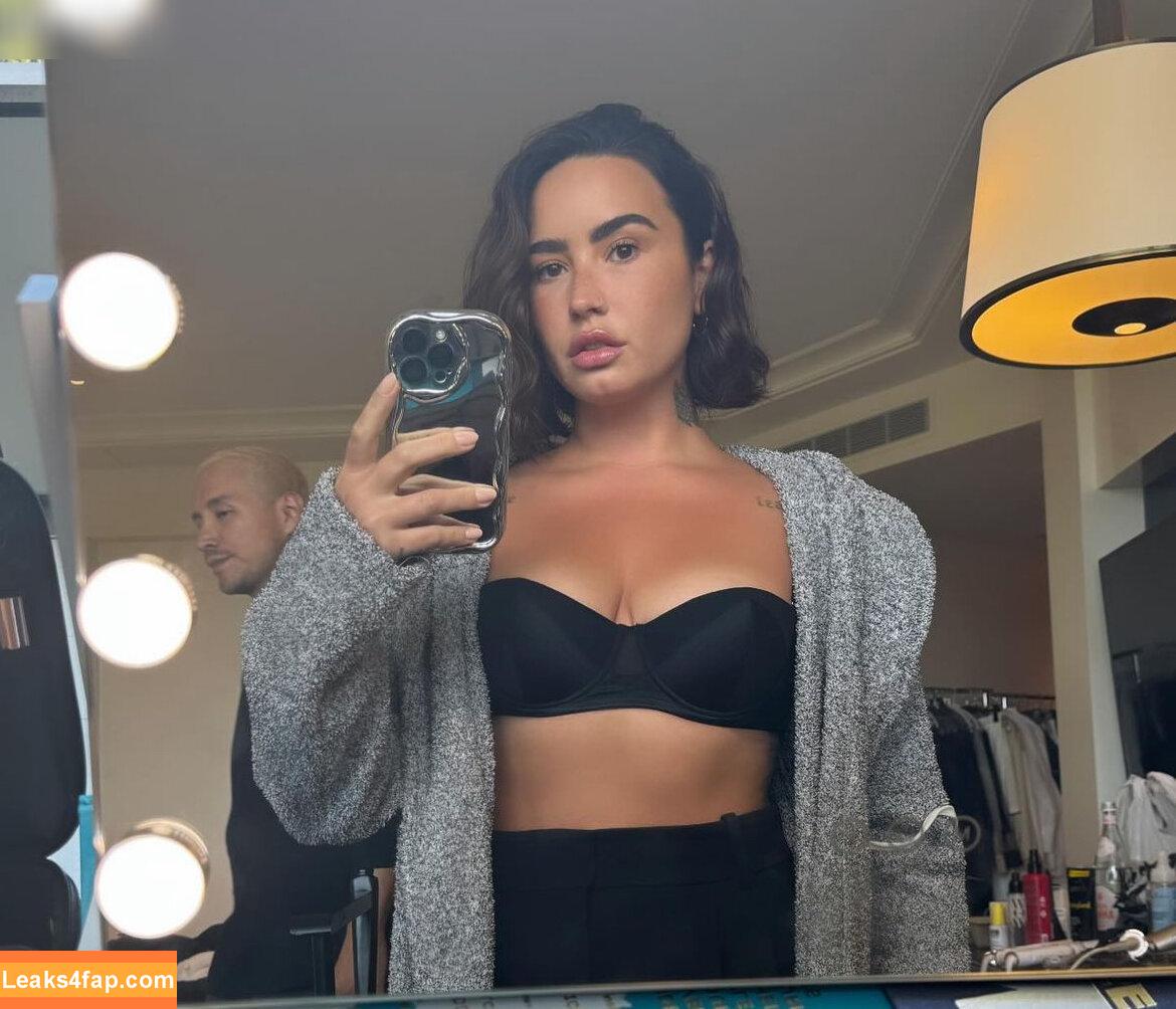 Demi Lovato / ddlovato leaked photo photo #0623